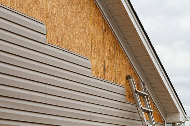24/7 Emergency Wood Siding experts in Knoxville, IL